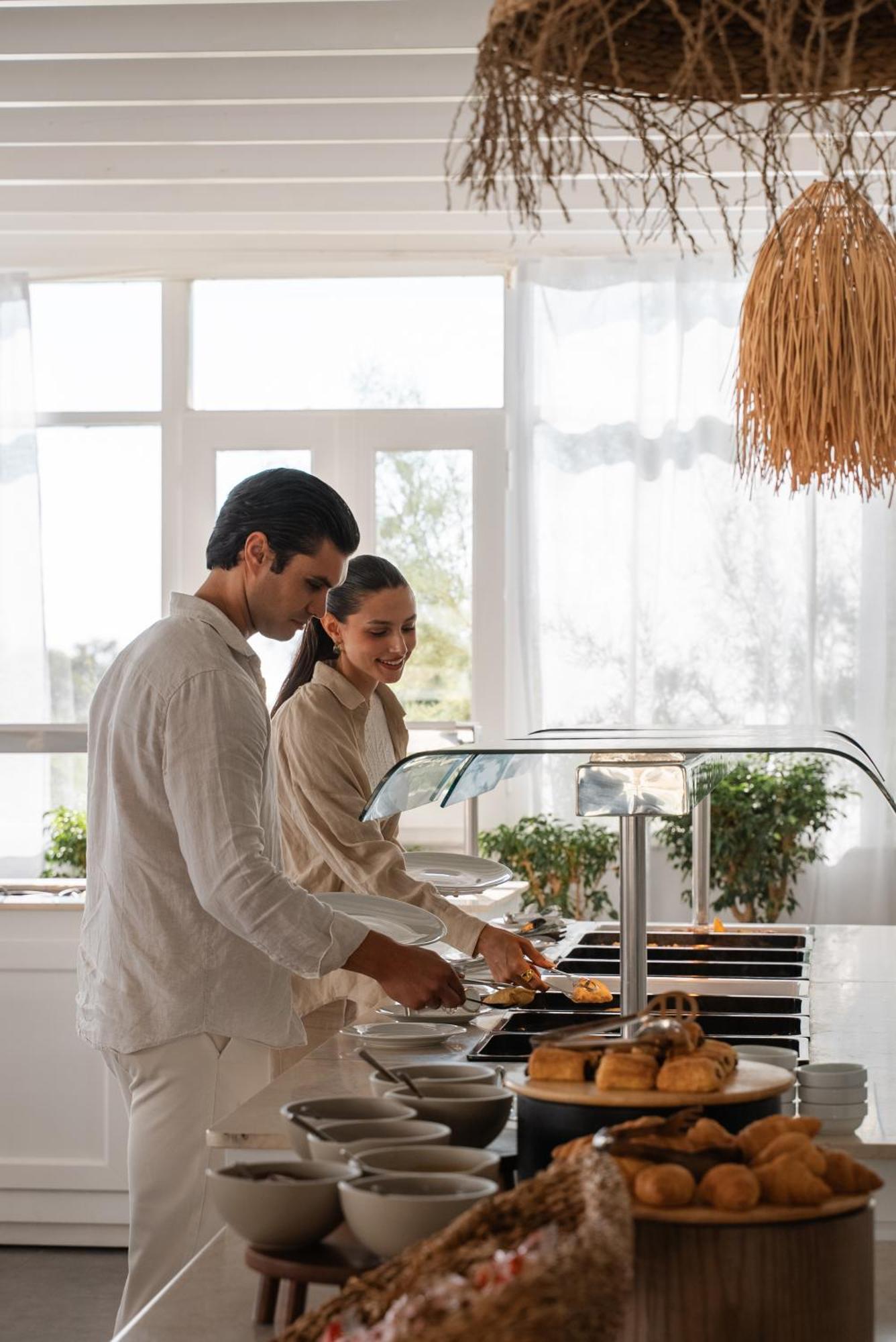 Amaria Beach Resort By Nomee Hospitality Group Agia Paraskevi  Eksteriør billede