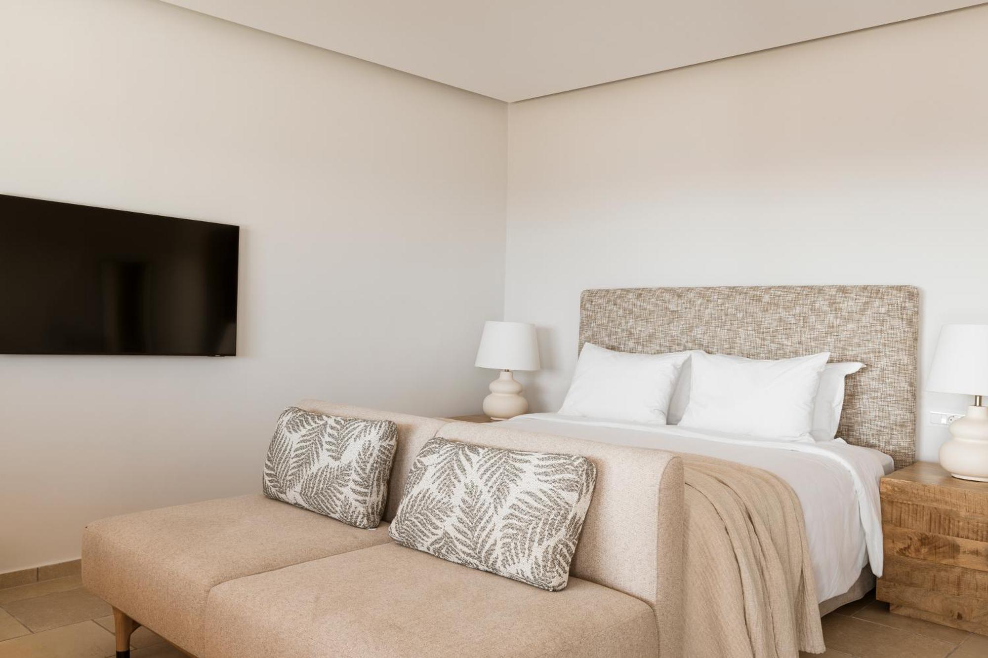 Amaria Beach Resort By Nomee Hospitality Group Agia Paraskevi  Eksteriør billede